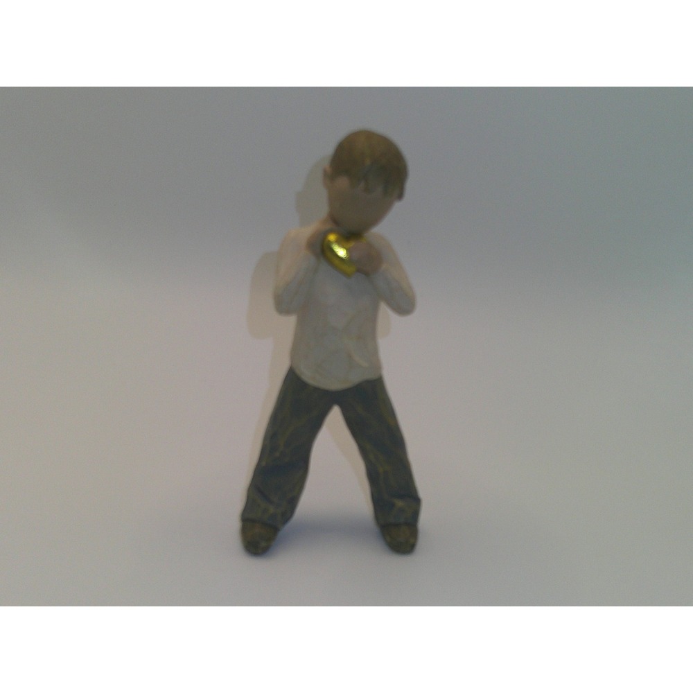 Willow Tree Mi Casa Boy Figurine Gold Heart Susan Lordi 2004 Resin Sculpture